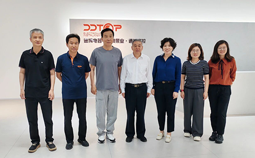 儀器儀表行業協會走訪丹東通博電器(集團)有限公司 儀器儀表行業協會走訪丹東通博電器(集團)有限公司